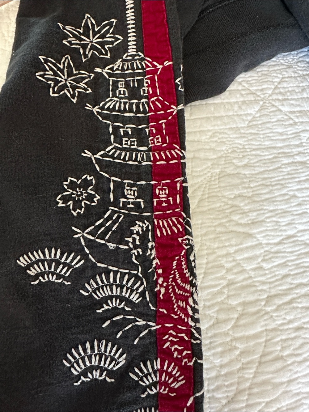 Vintage Lucky Brand Nagoya Tiger Y2K Sweatpants | Embroidered | 34” Inseam | L - Picture 2 of 10